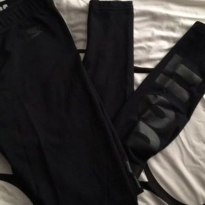 Nike leggings